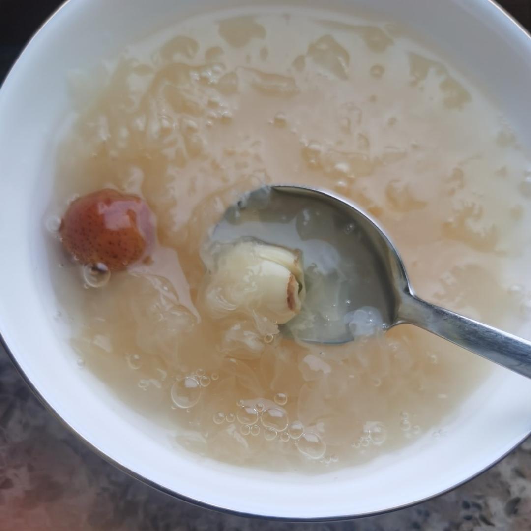 超级好喝的银耳汤