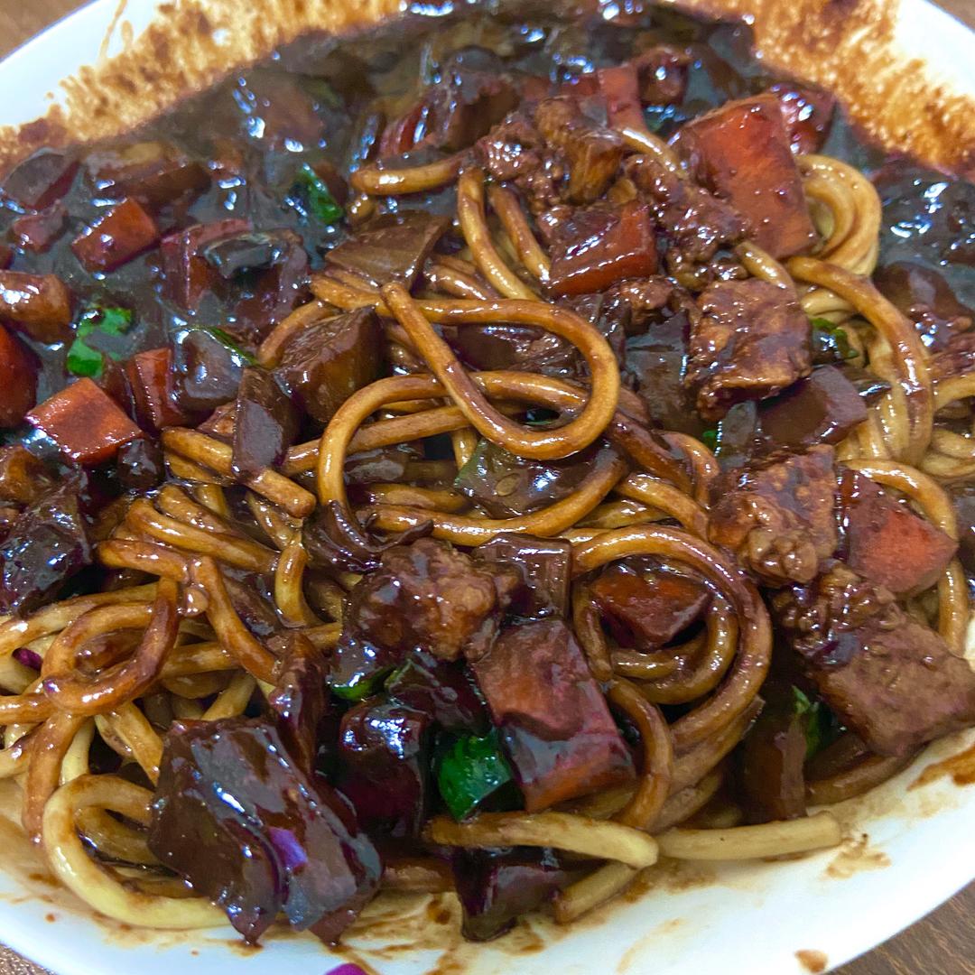 韩式炸酱面的做法