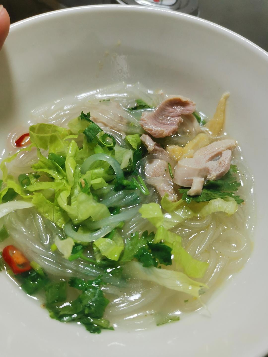 鸡汤米线