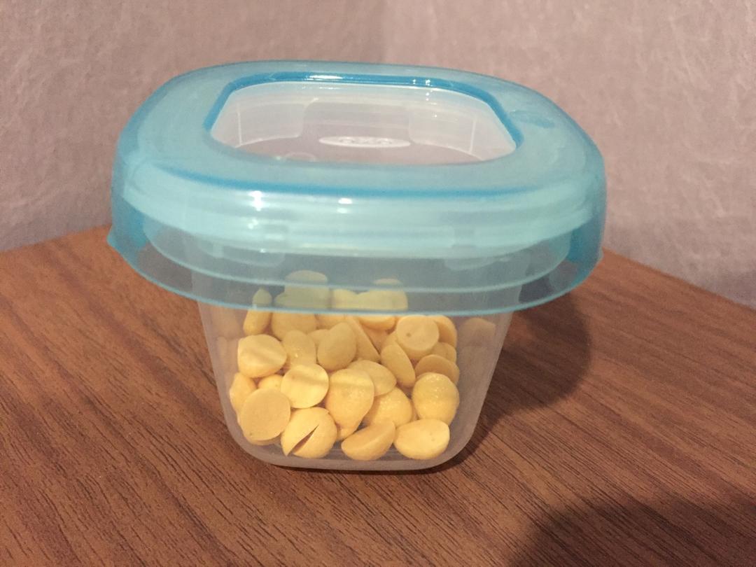 入口即化的无添加蛋黄溶豆