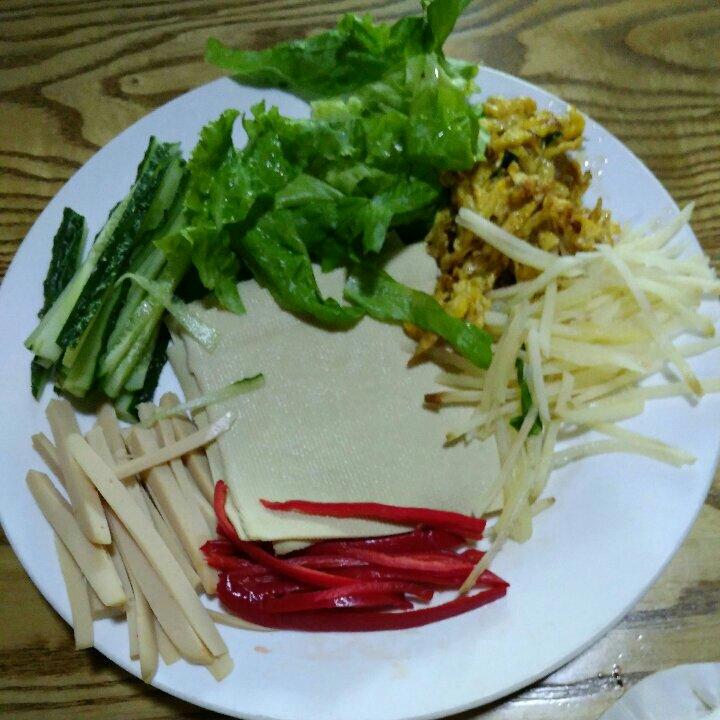 豆皮蘸酱彩蔬卷【葱伴侣only酱版】