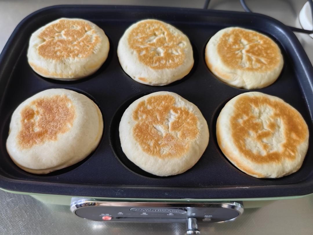 妈妈教做外焦里嫩发面小饼