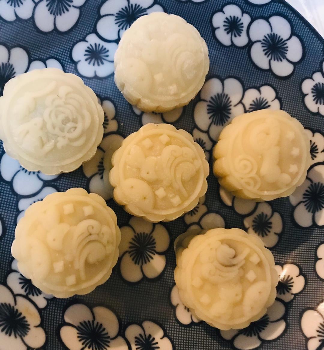 《Tinrry下午茶》冰皮月饼（奶黄馅）