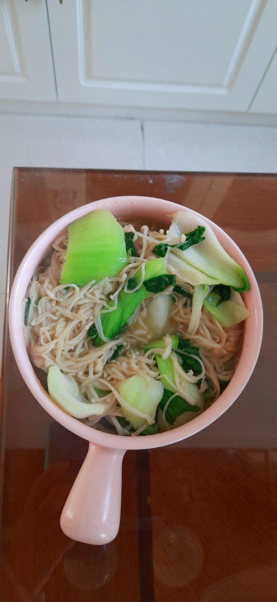 青菜炒金针菇