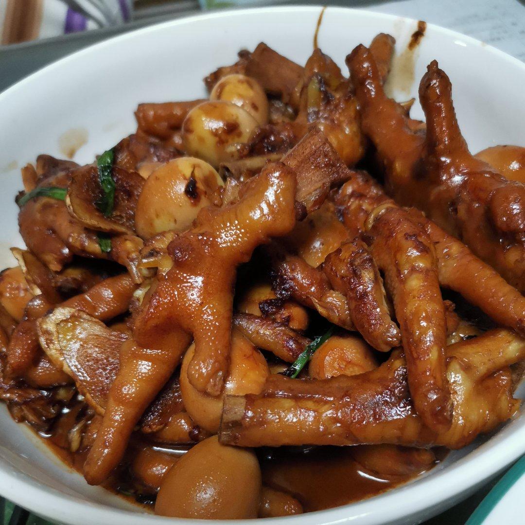 鸡脚烧鹌鹑蛋