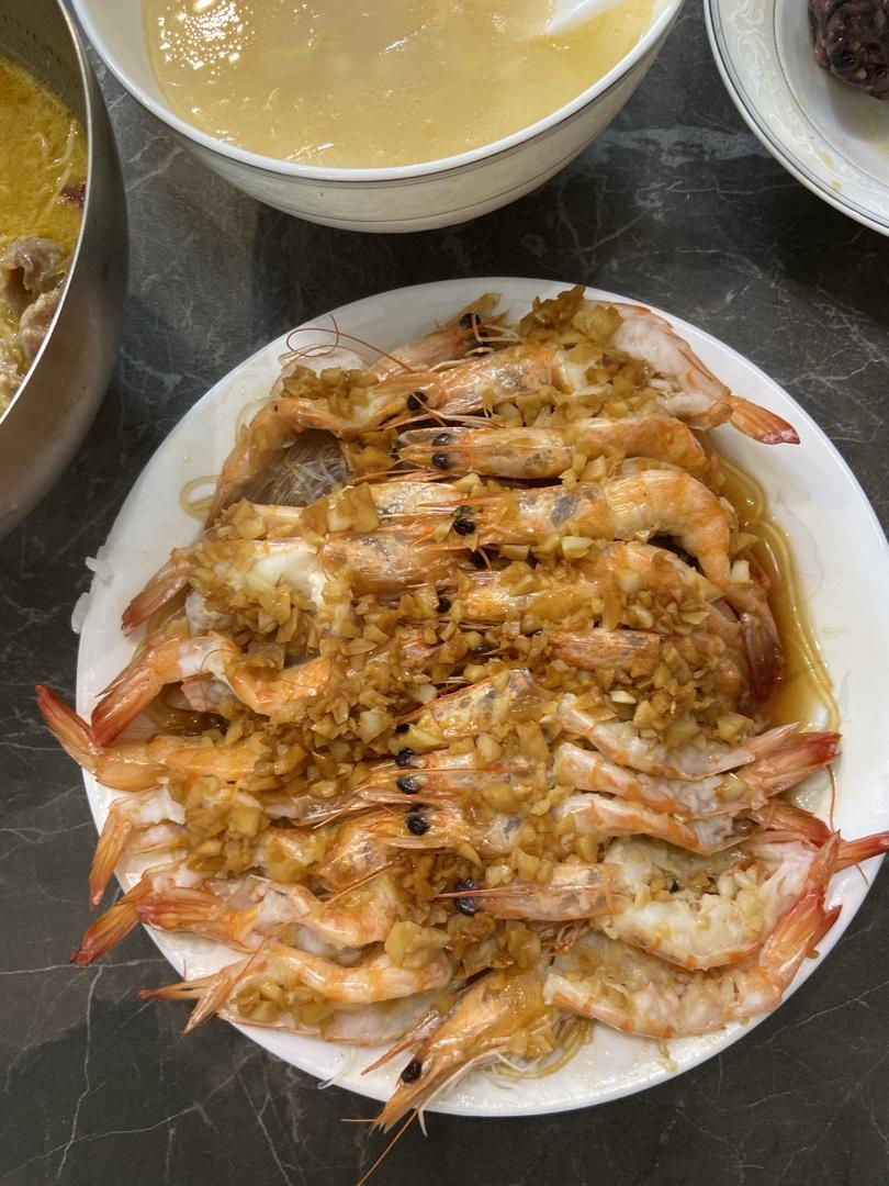 蒜蓉粉丝蒸虾