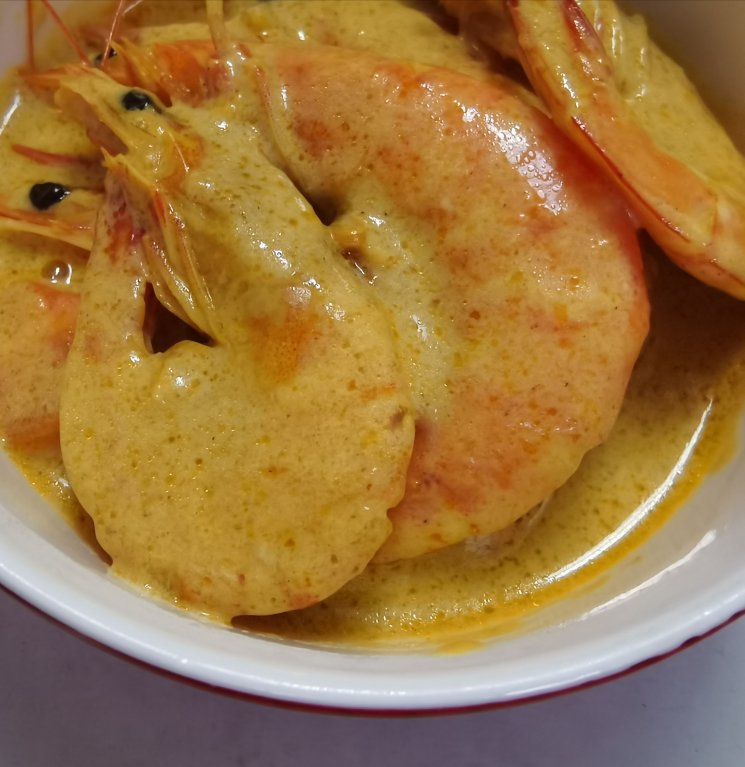 【泰式咖喱虾】 一碗咖喱汤汁好下饭，简单又美味