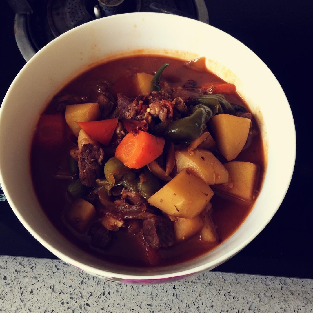 红烧牛肉土豆 （独家秘制）
