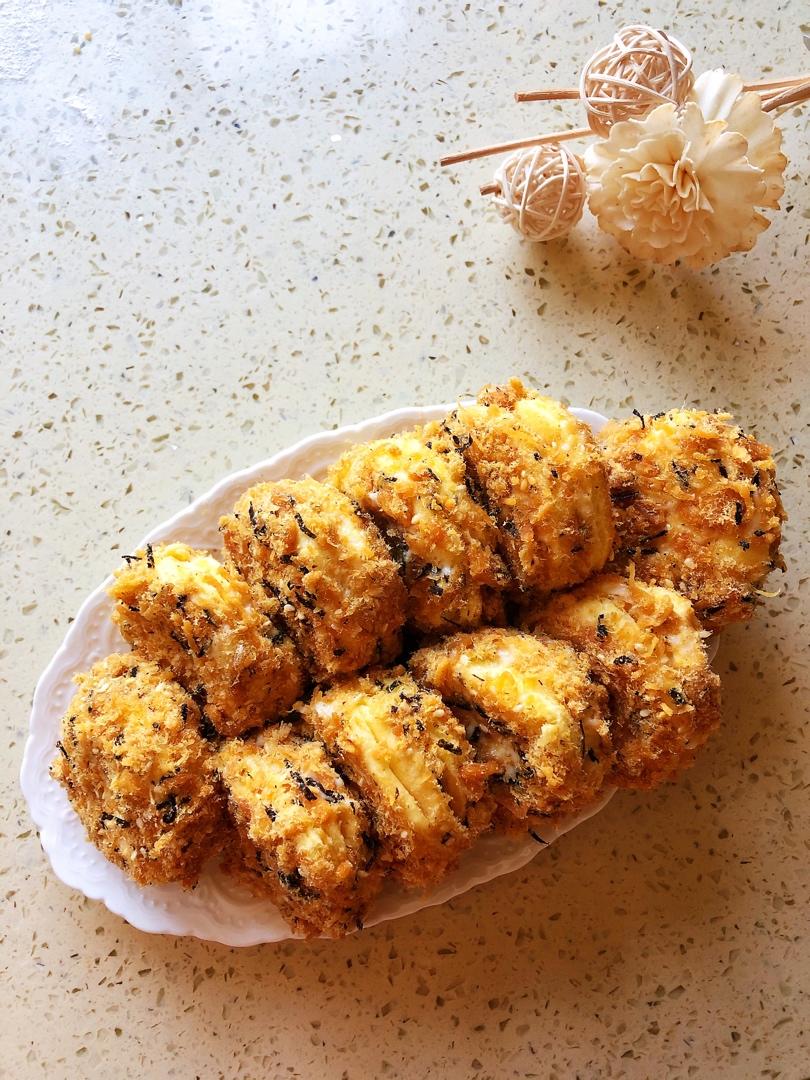 肉松小贝                 完胜鲍师傅