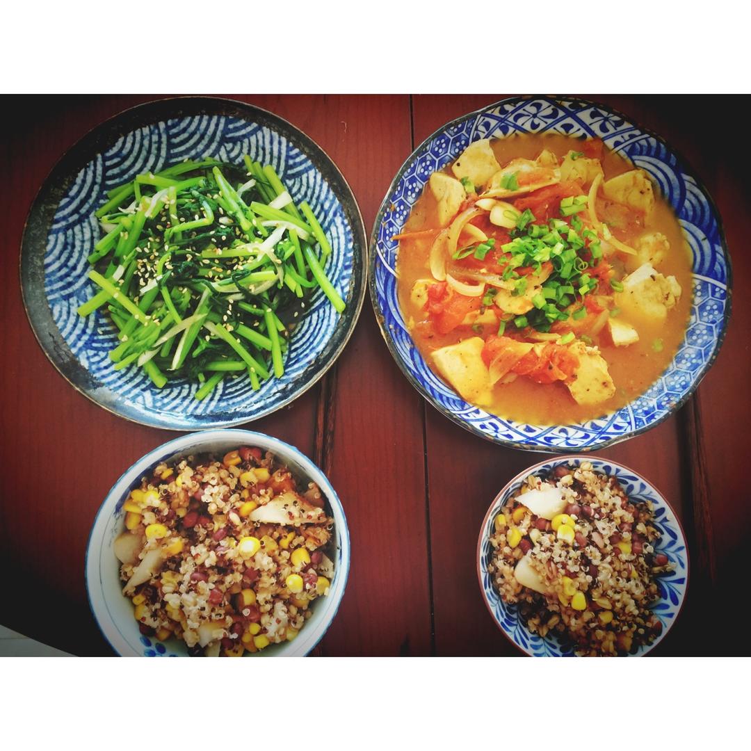 番茄炖鸡胸丨健康·三餐