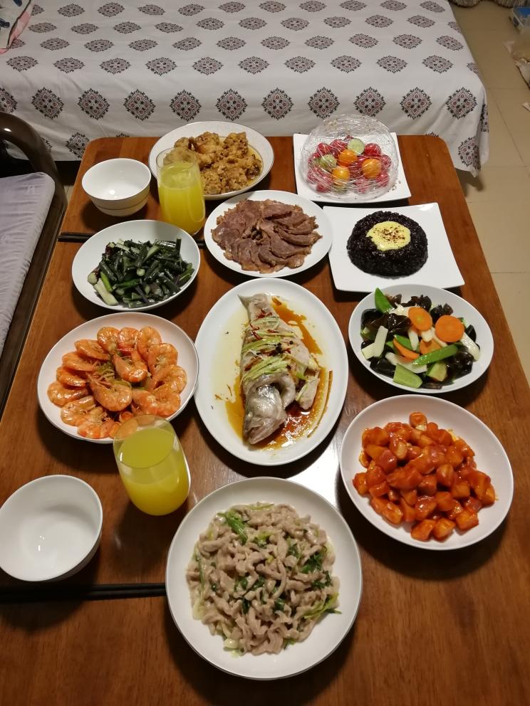 2022年夜饭（虎年吉祥）