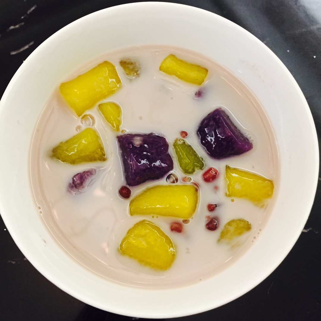 自制三色芋圆（红薯、紫薯、南瓜）