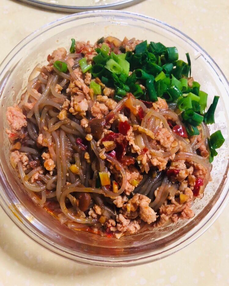 肉末粉丝煲