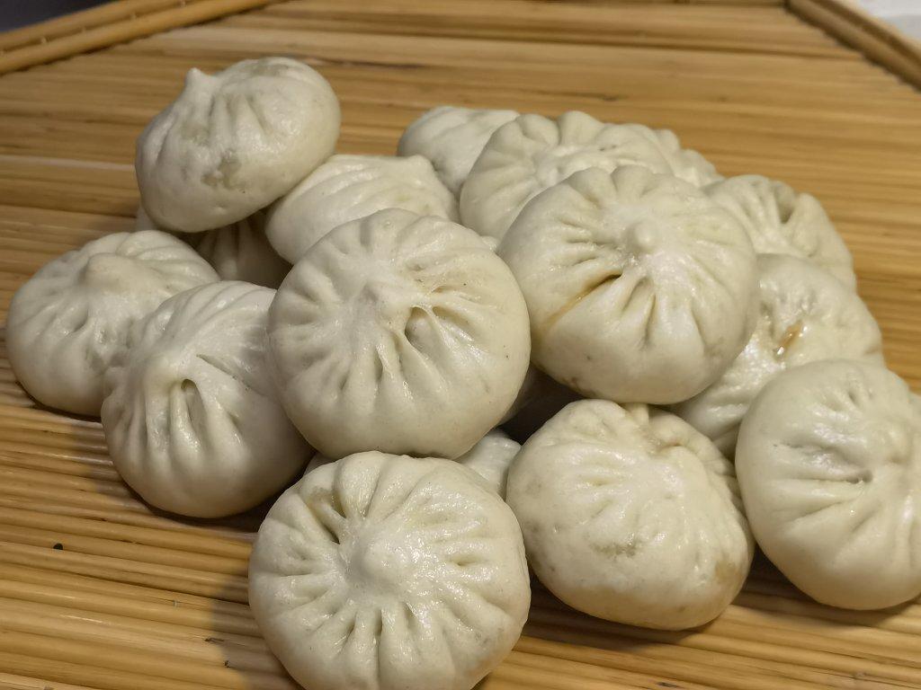 榨菜油渣鲜肉包