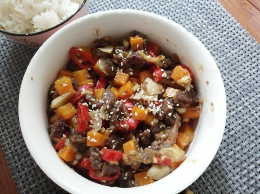 豌豆炒牛肉粒