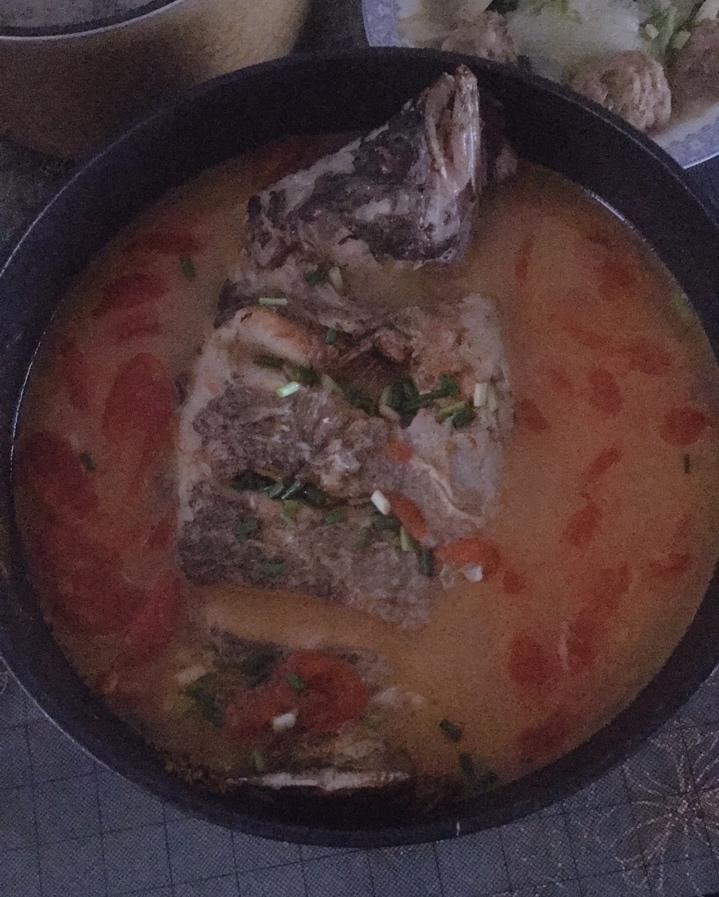 蕃茄炖桂鱼