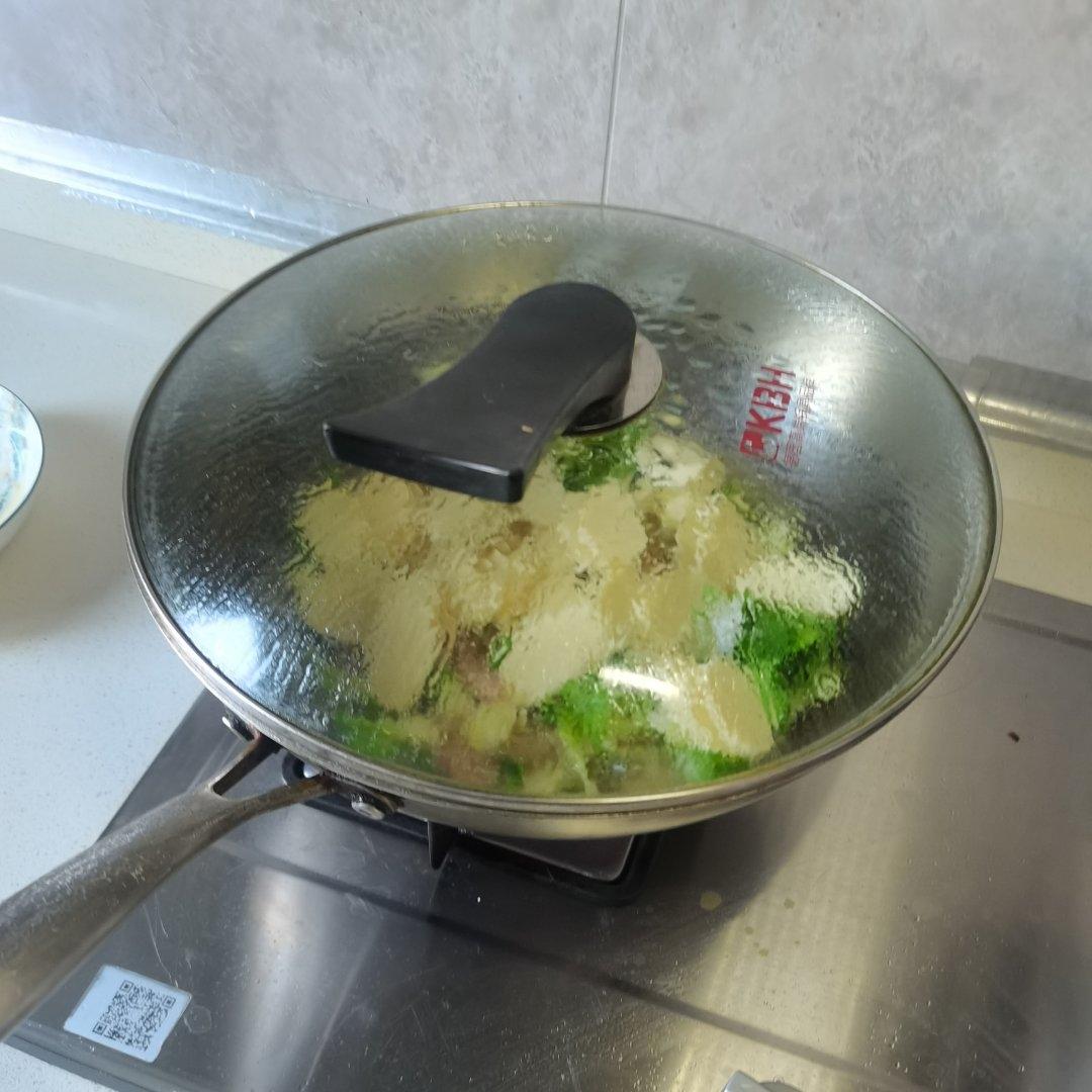 老底子的宁波炒年糕青菜肉丝炒年糕简单快手（无酱油）