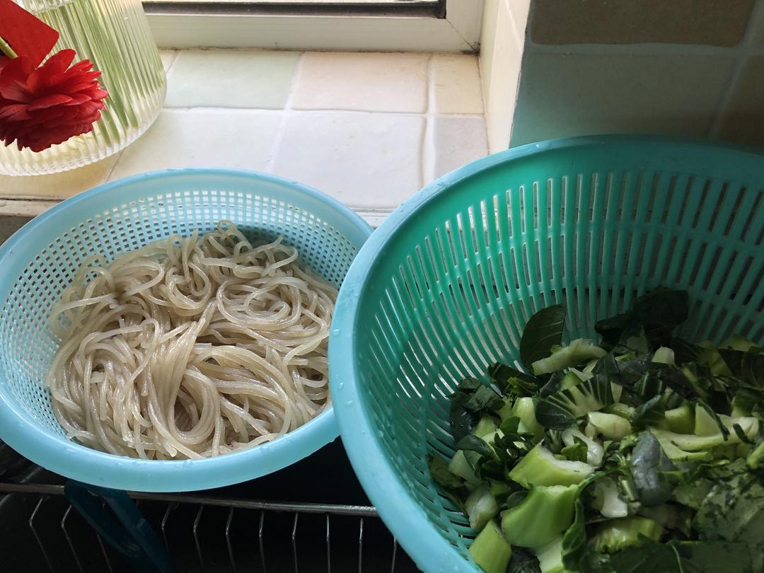 青菜粉丝汤的做法