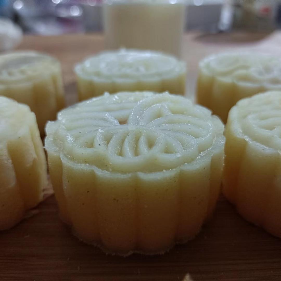 《Tinrry下午茶》冰皮月饼（奶黄馅）