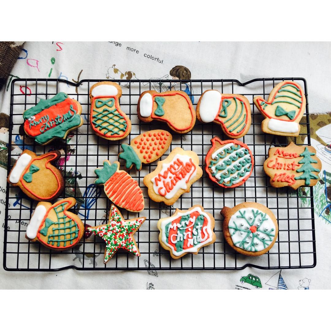 超简单！好吃又平整的糖霜饼干底的做法（附贴心小提示哦）