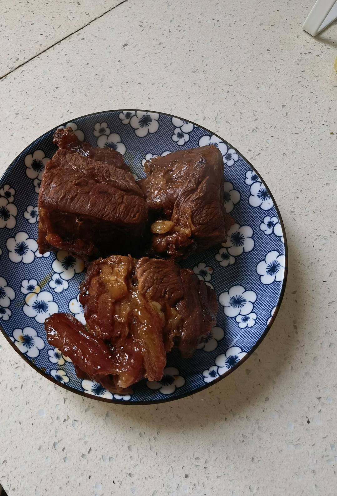 隔两周就要做一次的五香酱牛肉