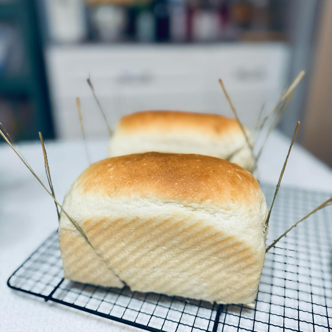 别催了，香茅吐司来了！100%液体含量，口感糯叽叽！