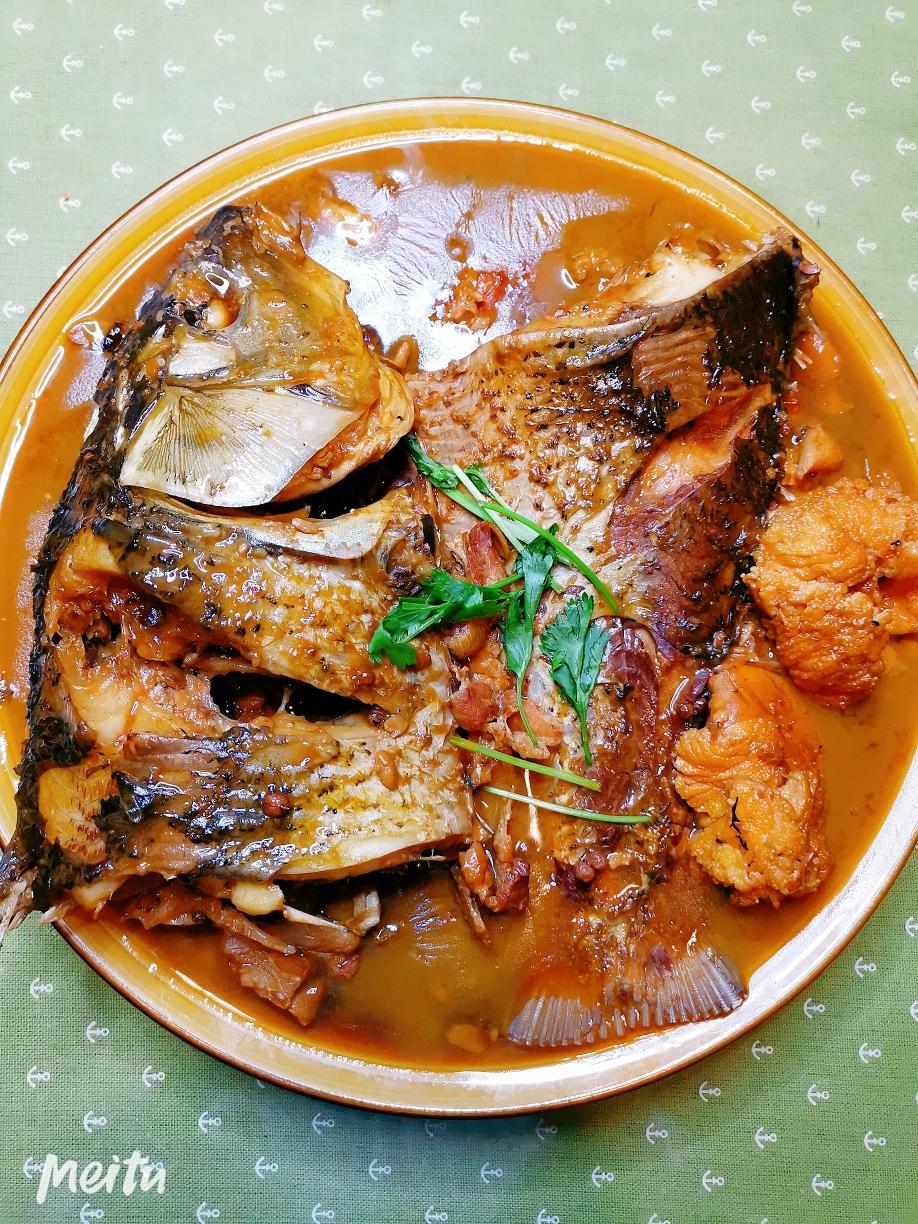 大锅炖鱼的做法