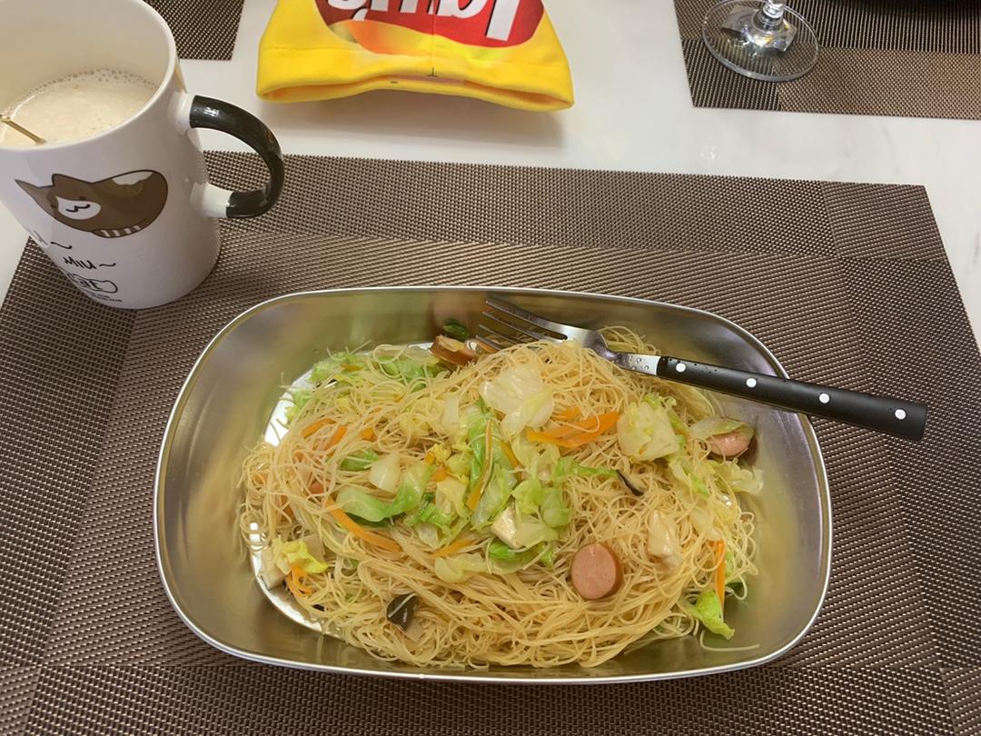 杂菜炒米线