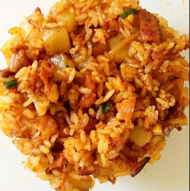 韩式五花肉炒饭