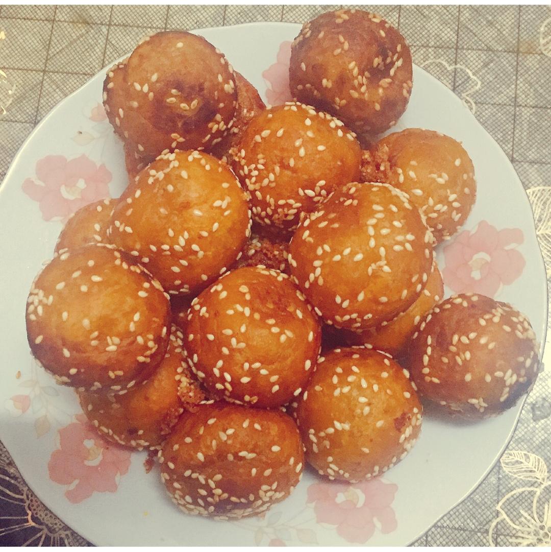 妈妈教炸的红薯丸子