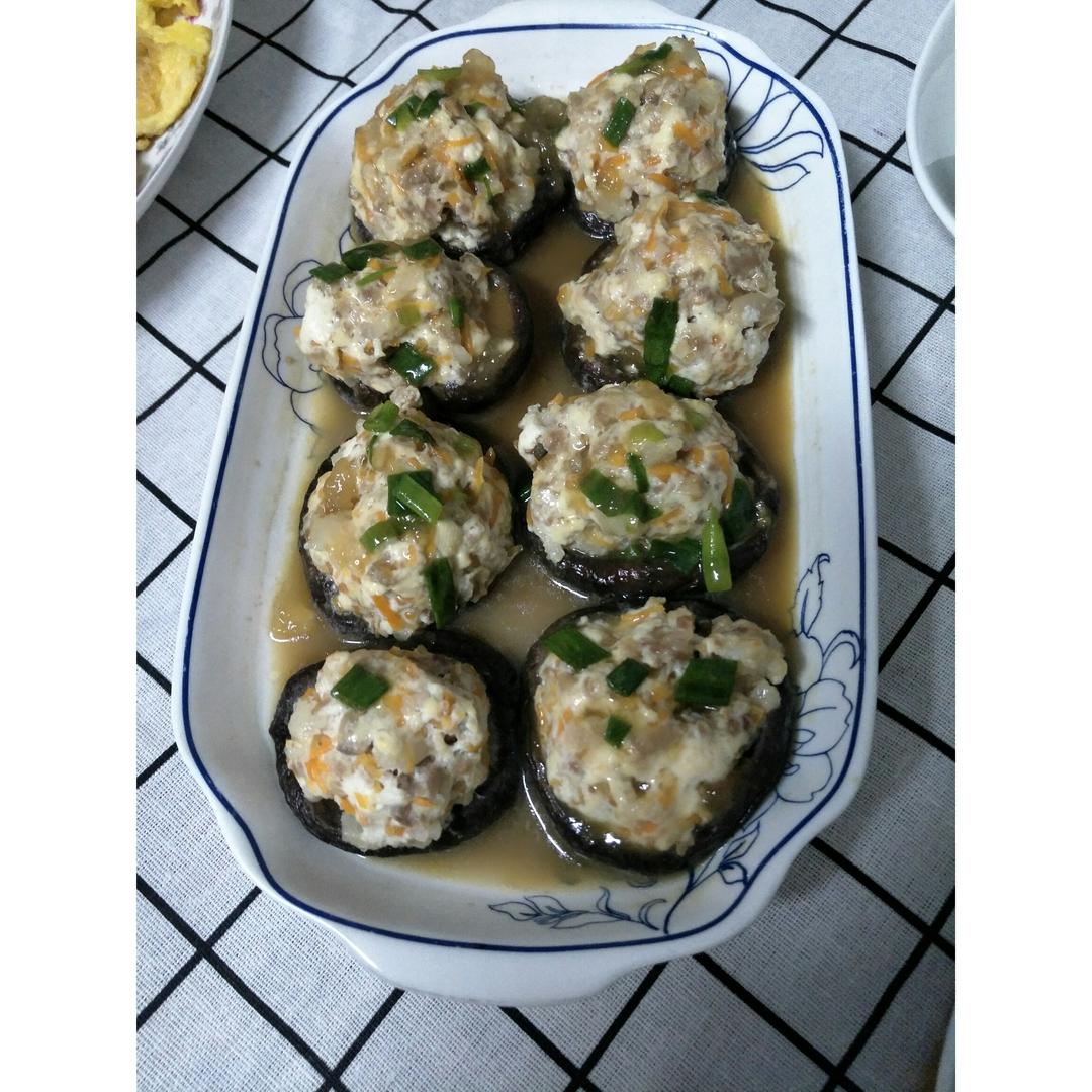 豆腐肉末酿香菇