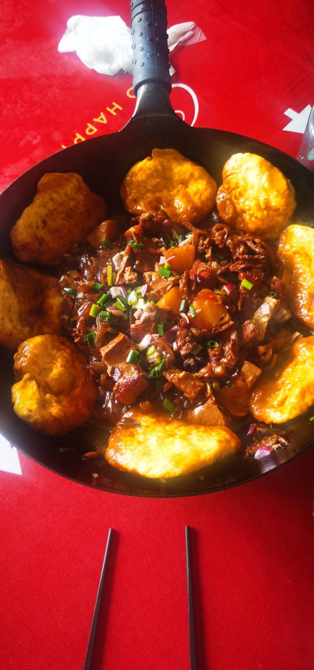 铁锅炖菜玉米锅贴子