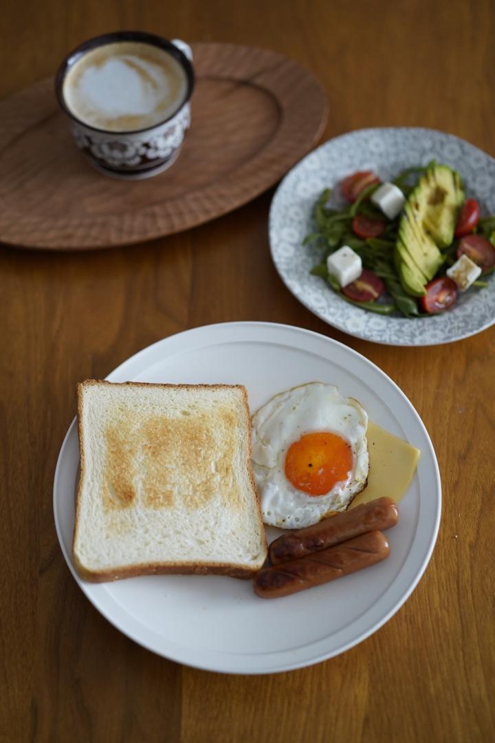 Le Petit Déjeuner