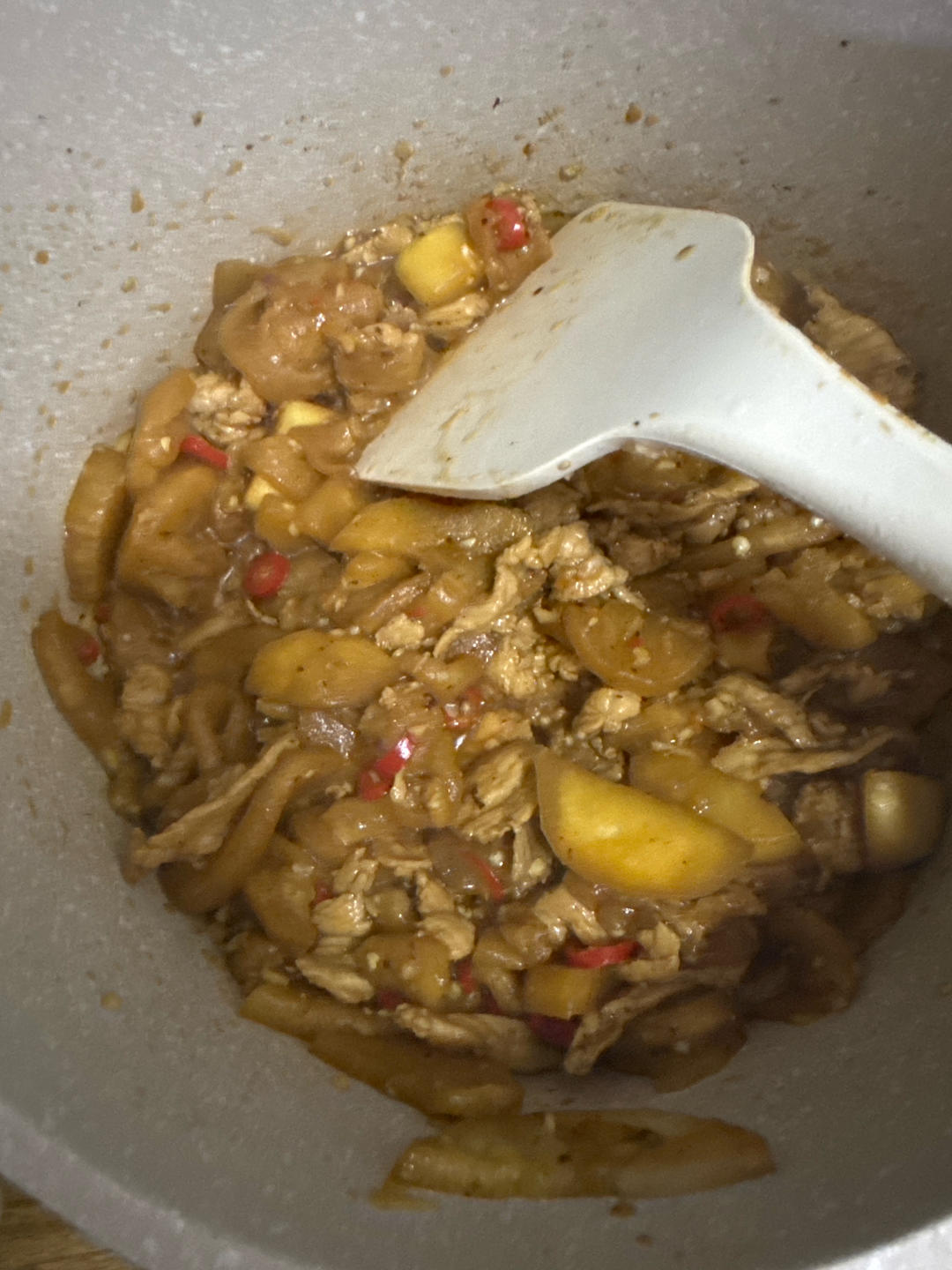 红烧茄子（佐西红柿尖椒）