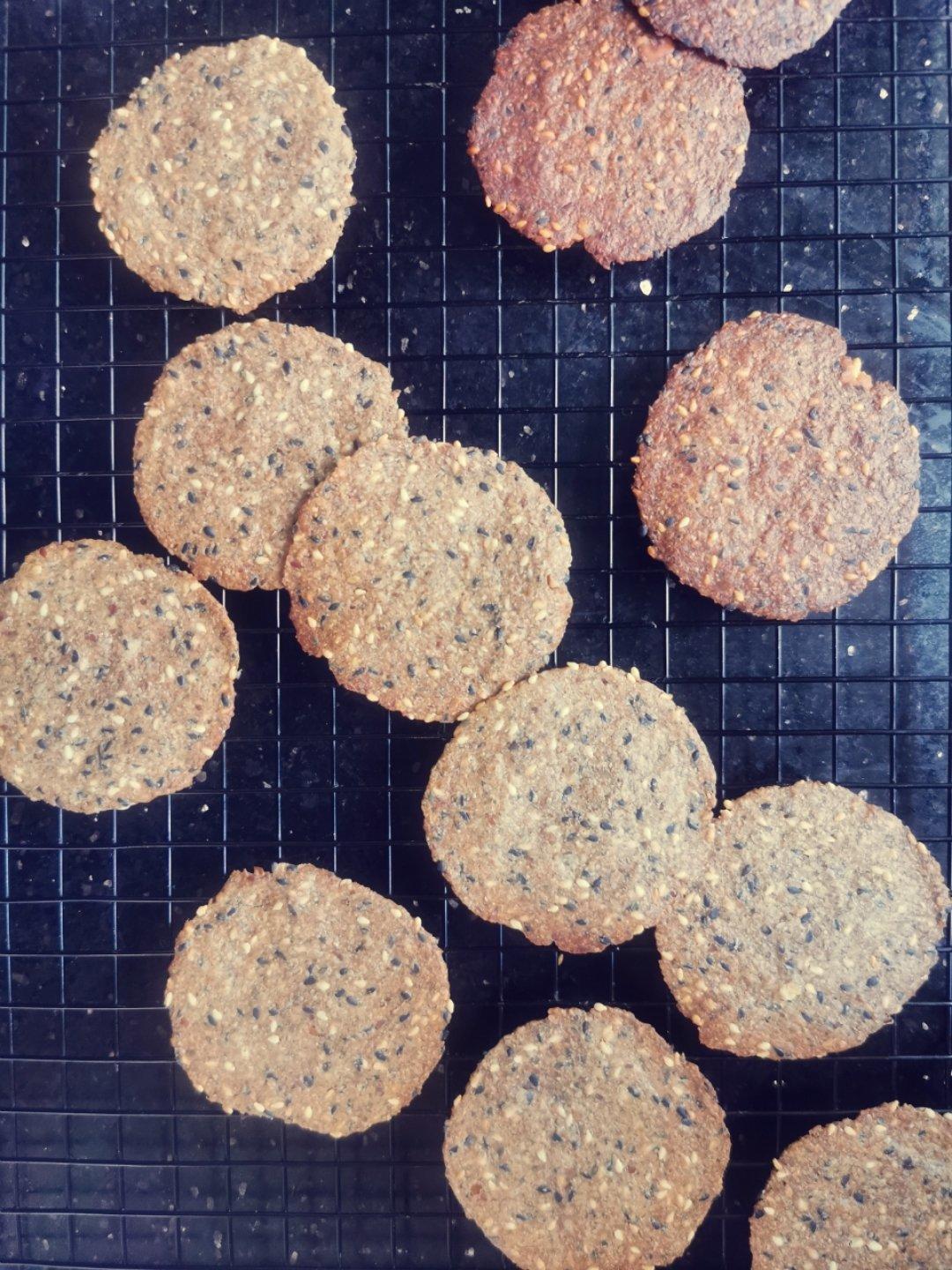 【健康零食】全麦芝麻饼干