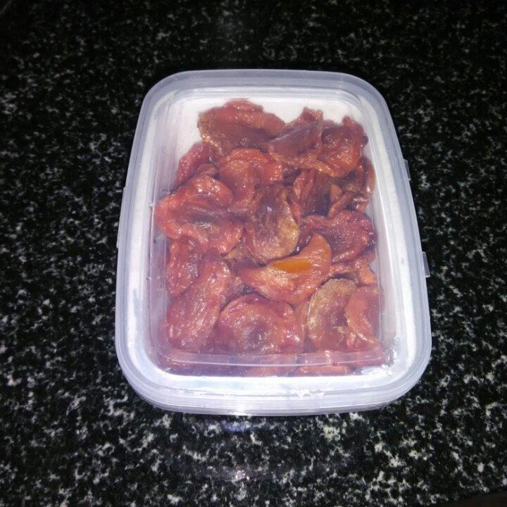 依照子瑜妈妈的方子制作的胡萝卜干，给宝宝当零食