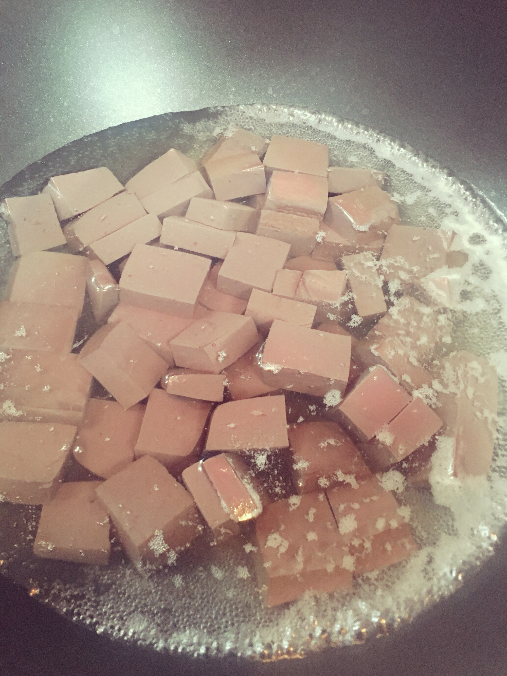 猪血炖豆腐的做法 步骤1