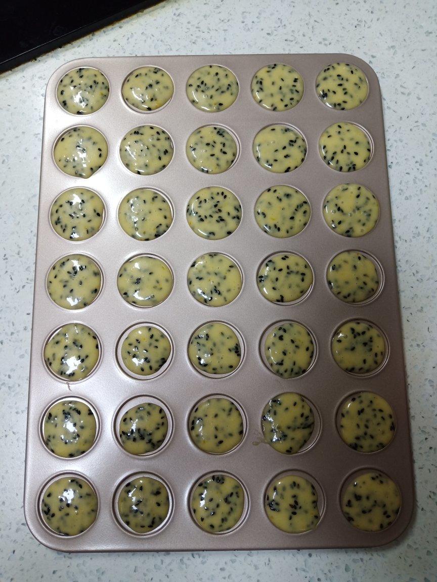 小时候的味道 — 芝麻鸡蛋薄脆饼干