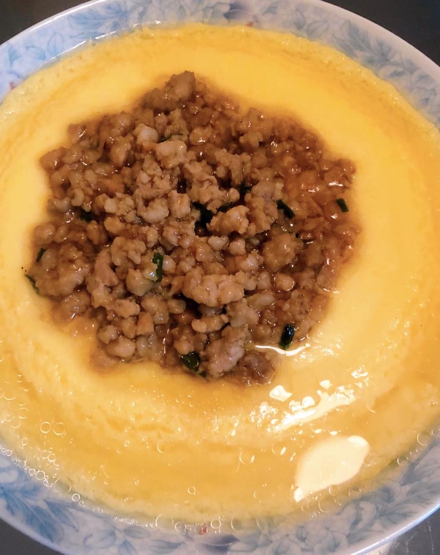 巨嫩滑肉末蒸蛋 大人小孩都爱吃