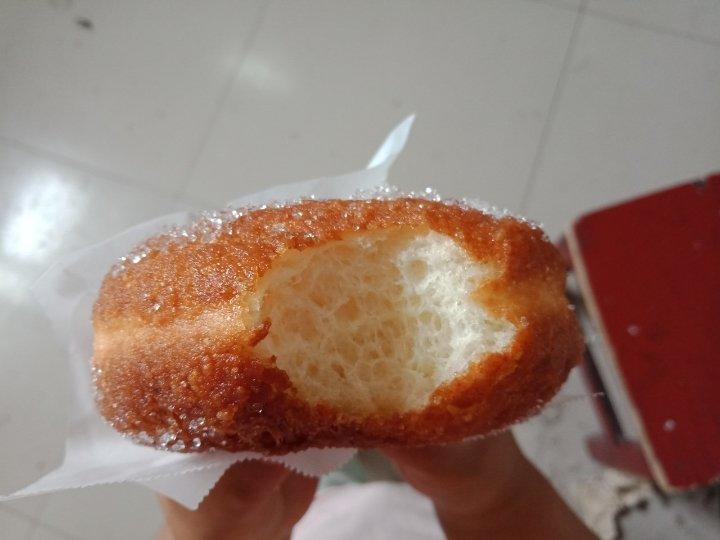 多拿滋甜甜圈&扭扭面包&豆沙面包