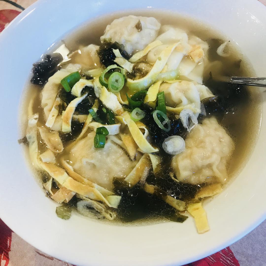 骨汤鲜肉虾仁小馄饨