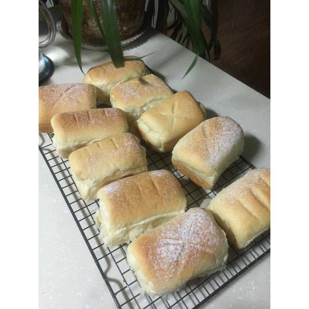 软到不知所措的牛奶卷