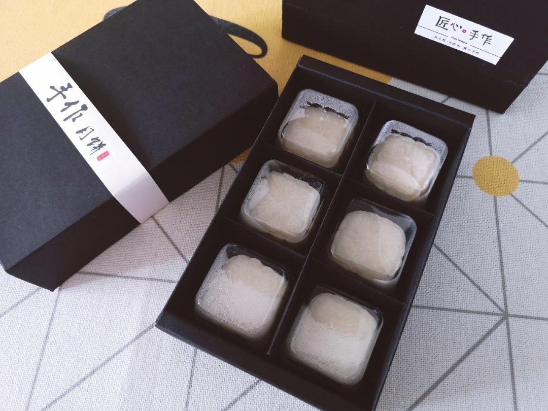 好吃到哭的冰皮月饼（细腻绿豆沙/榴莲）