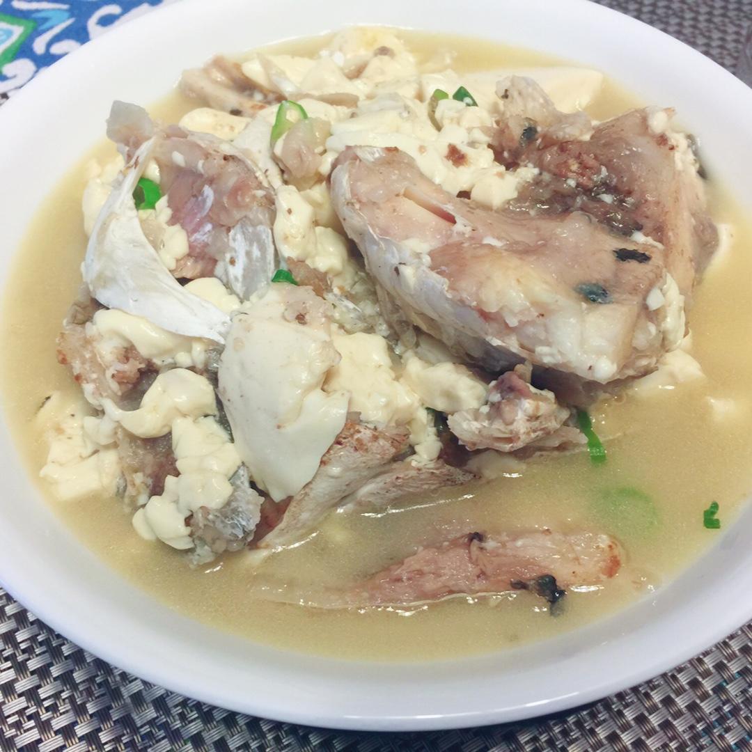 鱼头豆腐汤