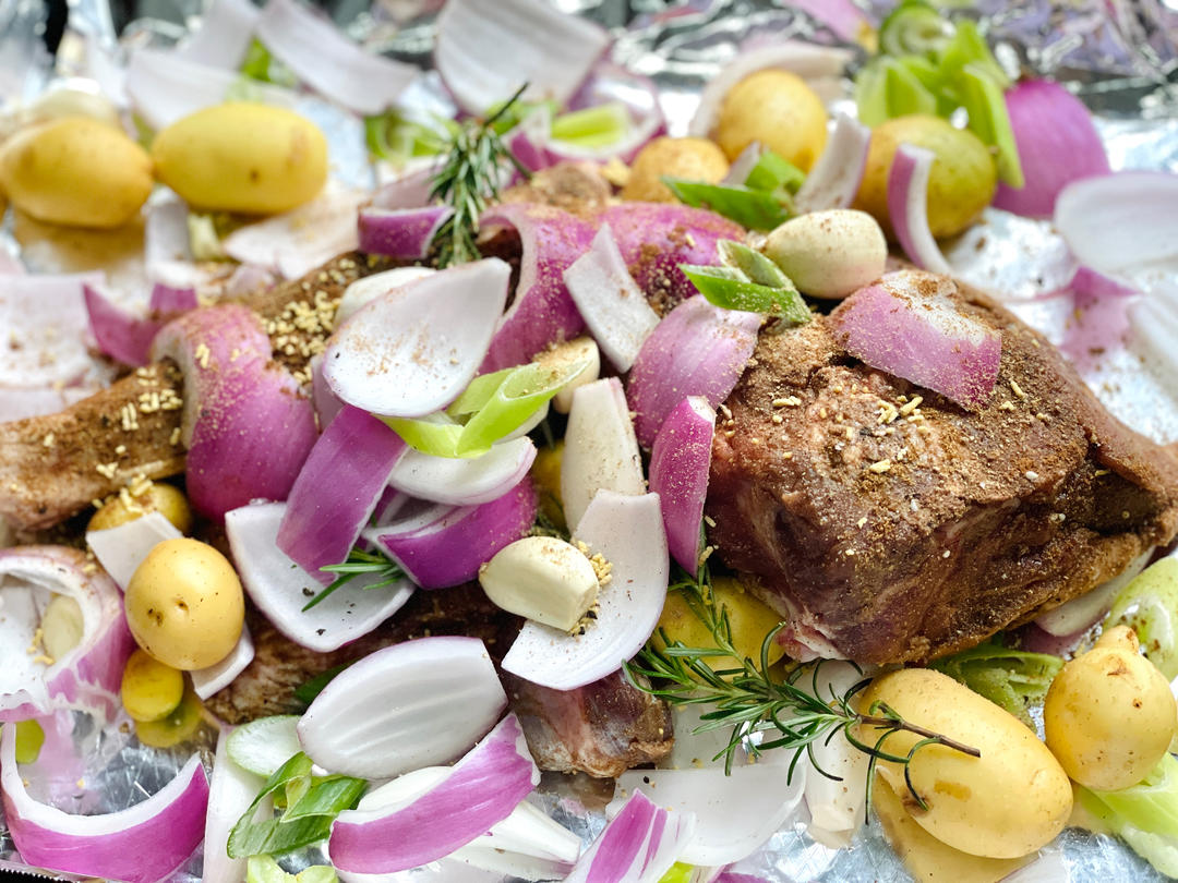 生烤羊腿家庭烤箱版