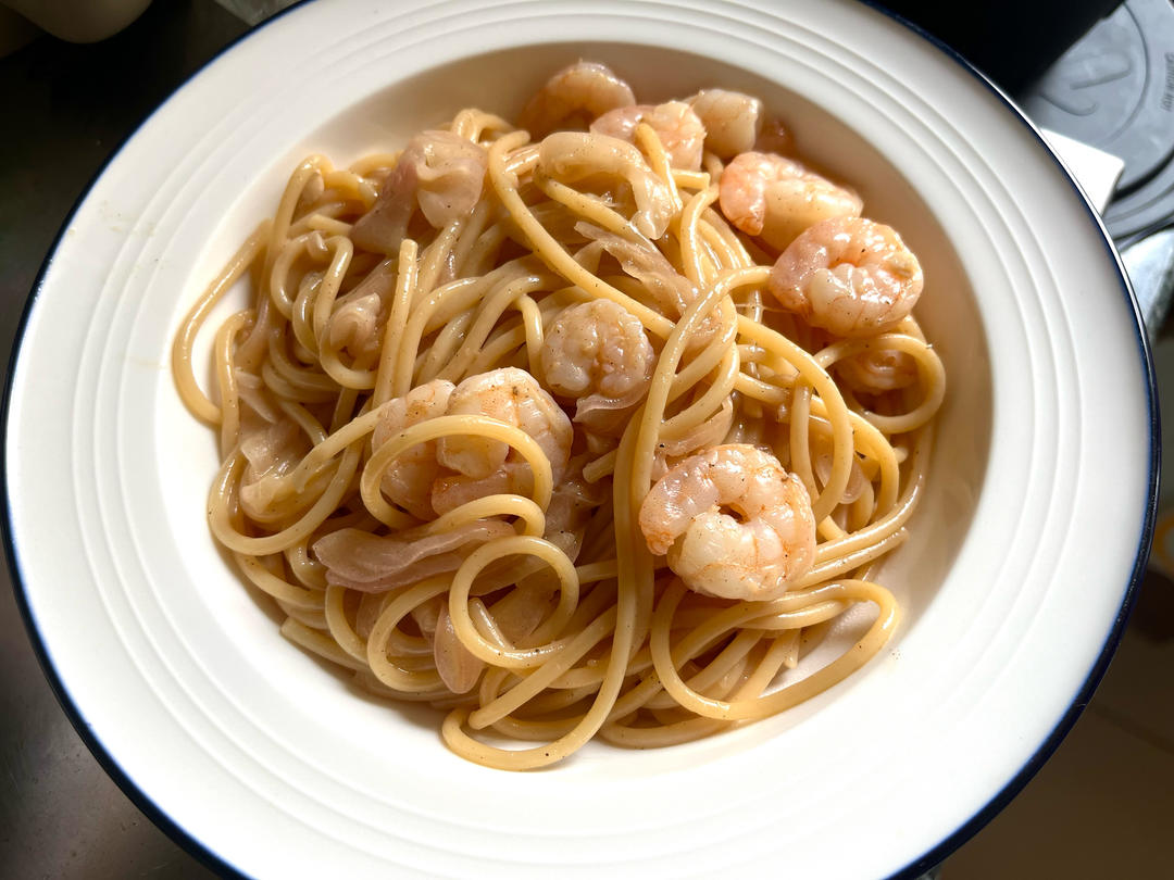 白葡萄酒海鲜意面（Seafood Pasta with White Wine）