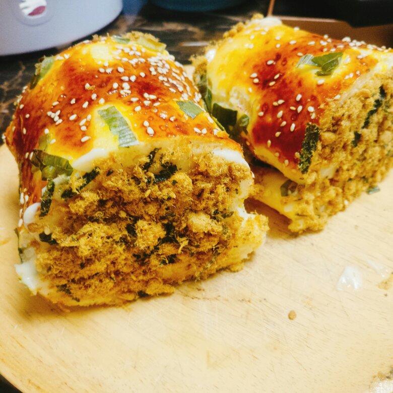 肉松面包卷