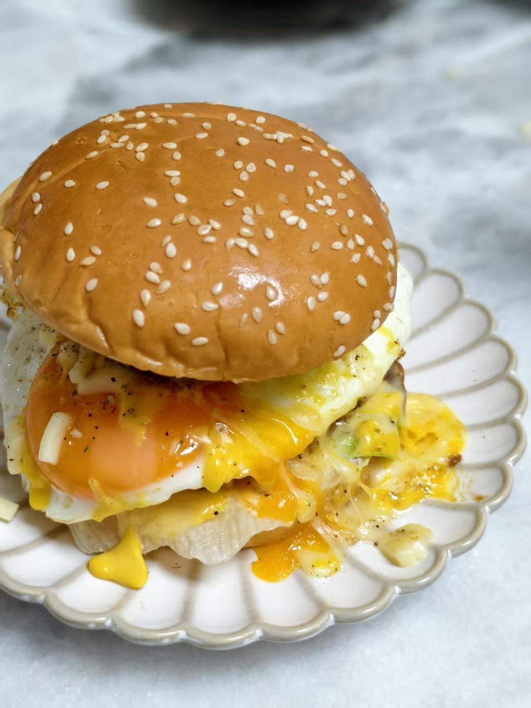 日式汉堡肉：鲜嫩流汁，肉香满分！