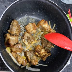 电饭煲🍖喷香排骨焖饭的做法 步骤4