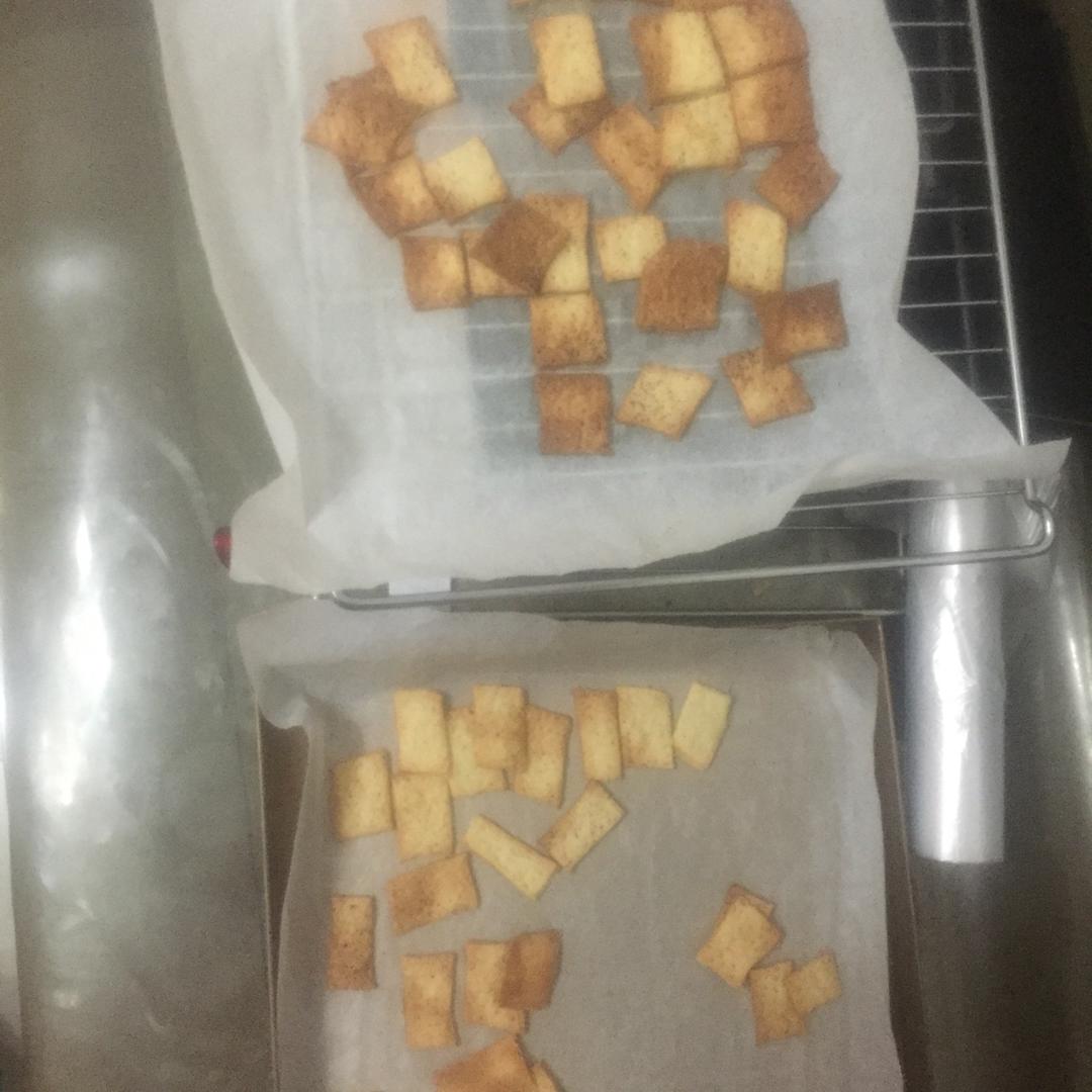 奶盐梳打饼干（淡奶油快手版）